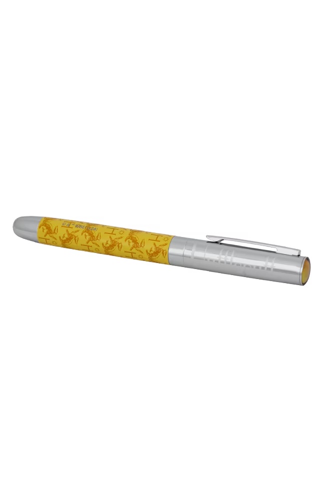 Hufflepuffâ¢ Crest Pen