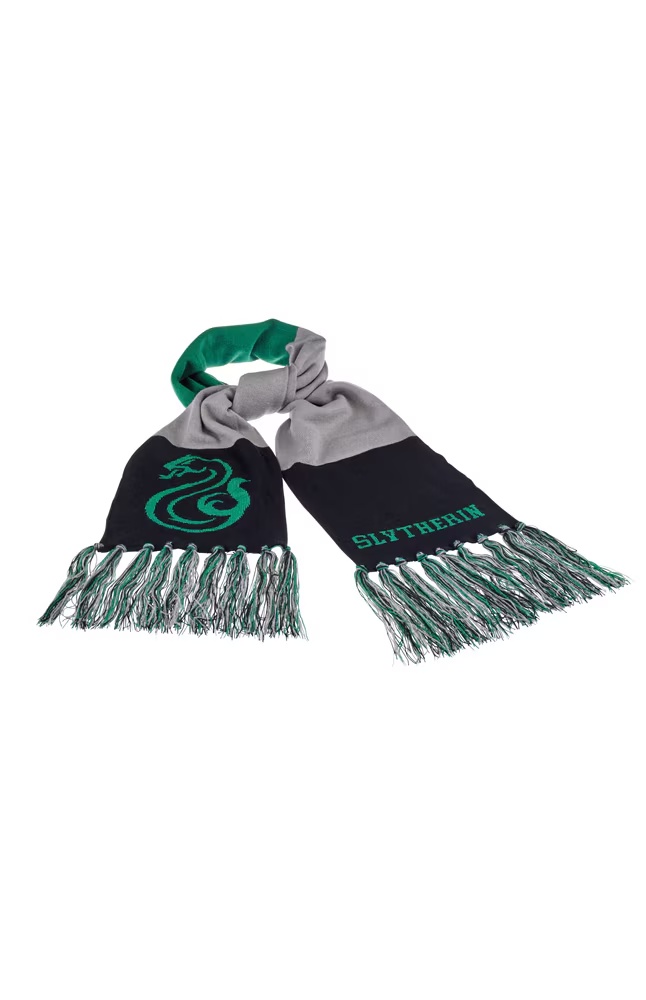 Slytherinâ¢ Emblem Scarf