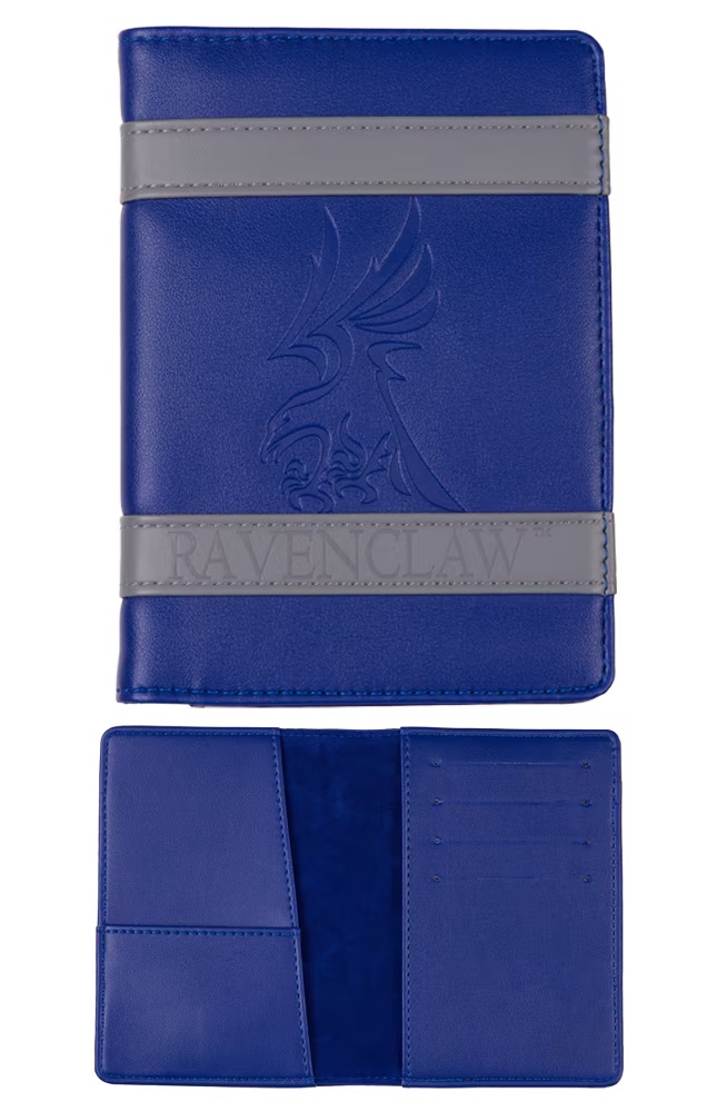 Ravenclawâ¢ House Emblem Passport Holder
