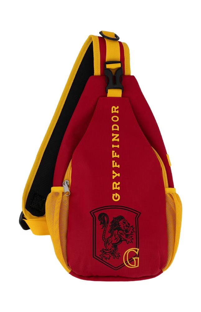 Gryffindorâ¢ Crest Sling Bag