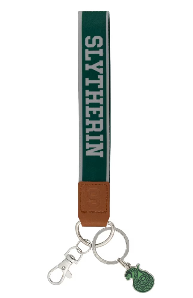Slytherinâ¢ Lanyard Keychain